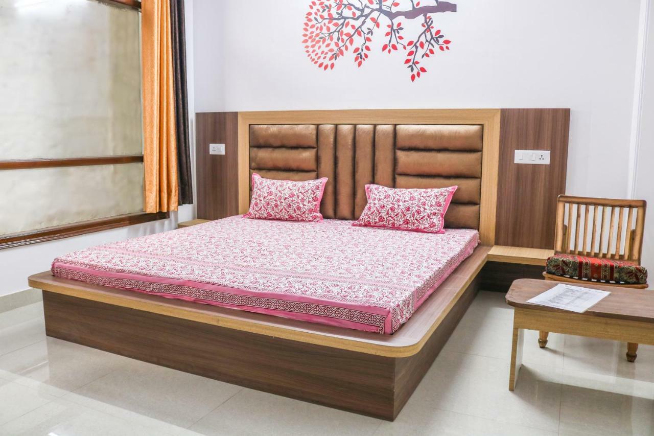 Sai Alok Homestay Shimla Exterior foto